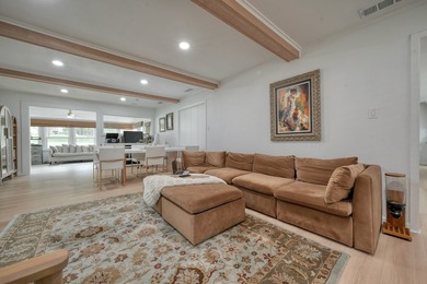 COMPLETELY RENOVATED & MOVE-IN READY! This stunning 3 bedroom, 2 - photo 25