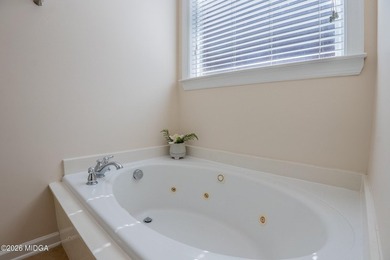 Welcome to 339 Fairways Drive, where everyday living meets - photo 26