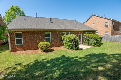 Welcome to 339 Fairways Drive, where everyday living meets - photo 35