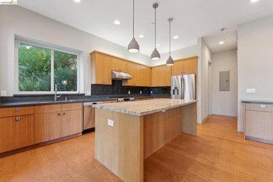 Contractor Special/ Fixer! Incredible Opportunity in the - photo 7