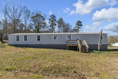 Lake Greenwood Home For Sale in Greenwood South Carolina