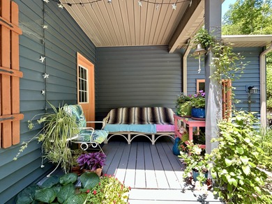 NEW PRICE!!!!!! Discover the perfect blend of elegance and - photo 12