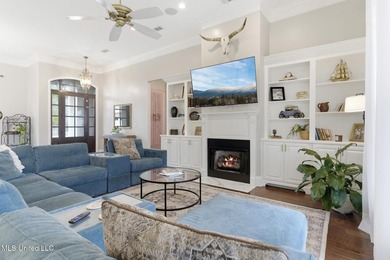 Welcome to this beautifully maintained 5-bedroom, 3-bathroom - photo 2