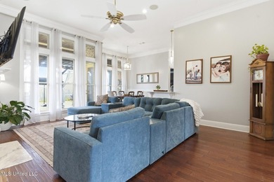 Welcome to this beautifully maintained 5-bedroom, 3-bathroom - photo 8