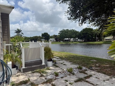 Stunning remodel in Sunny South Estates, 55+ Community, 2BR/2BA - photo 20