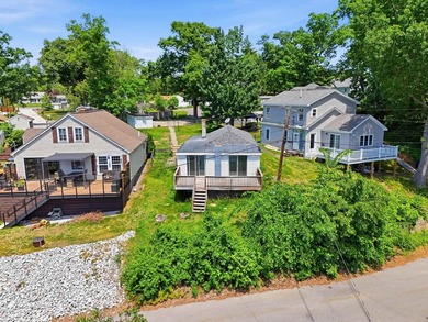 Wake up to sweeping views of Pine Island Pond from this charming - photo 24