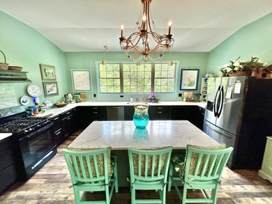 NEW PRICE!!!!!! Discover the perfect blend of elegance and - photo 25