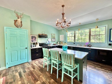 NEW PRICE!!!!!! Discover the perfect blend of elegance and - photo 26