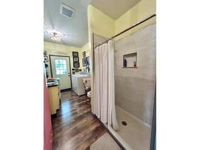 NEW PRICE!!!!!! Discover the perfect blend of elegance and - photo 37