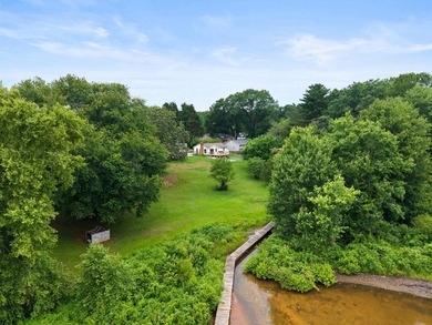 Welcome to The Coastline Cottage at 50 Coastline Drive in Inman - photo 6