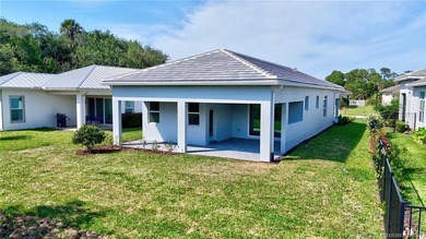 Move-in ready, NEW construction by TRUST HOMES. This 3/2/2/ lake - photo 49