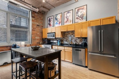 Welcome to Sexton Lofts, a charming piece of history built in - photo 2