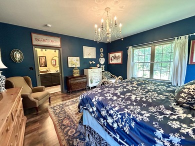 NEW PRICE!!!!!! Discover the perfect blend of elegance and - photo 56