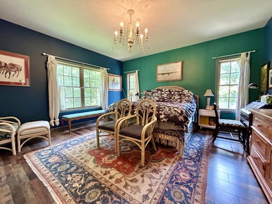 NEW PRICE!!!!!! Discover the perfect blend of elegance and - photo 57