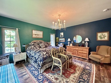 NEW PRICE!!!!!! Discover the perfect blend of elegance and - photo 58