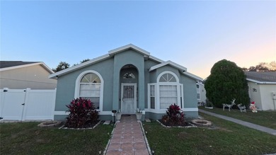 East Lake Tohopekaliga Home Sale Pending in Kissimmee Florida