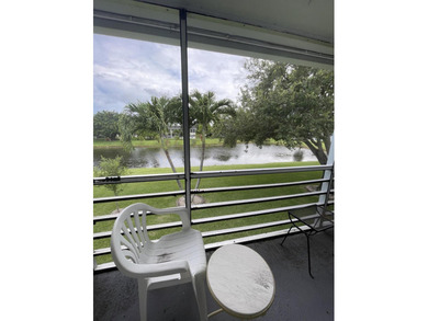 Enjoy active adult living in this desirable 1/1.5 waterfront - photo 7