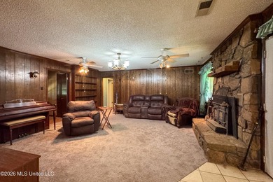 Escape to the peace and privacy of country living at 141 Oakdale - photo 12