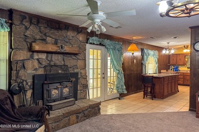 Escape to the peace and privacy of country living at 141 Oakdale - photo 15