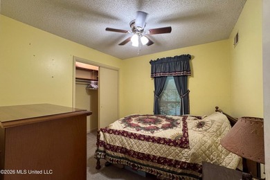 Escape to the peace and privacy of country living at 141 Oakdale - photo 18