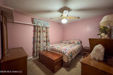 Escape to the peace and privacy of country living at 141 Oakdale - photo 23