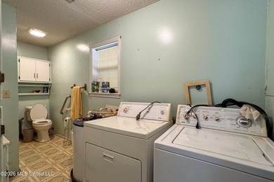 Escape to the peace and privacy of country living at 141 Oakdale - photo 34