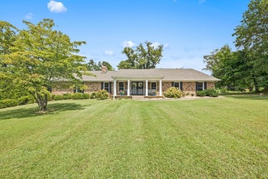 (private lake, pond, creek) Home For Sale in Cravenstown Tennessee