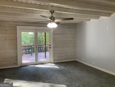 Rustic Elegance Meets Modern Comfort in North Georgia Real Logs - photo 28