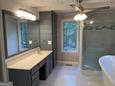Rustic Elegance Meets Modern Comfort in North Georgia Real Logs - photo 32