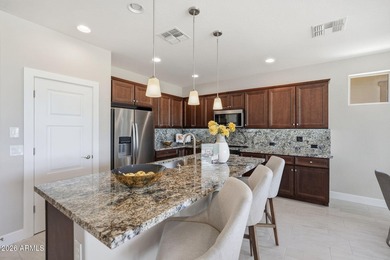 Former St. Tropez model situated with beautiful golf course - photo 5