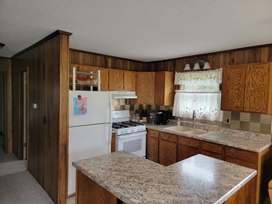 Adventure meets comfort with this well-maintained home, located - photo 10
