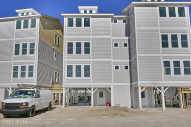 Live the Dream Waterfront Lifestyle in Blue Water. 5 bedrooms, 4