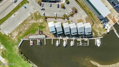 Live the Dream Waterfront Lifestyle in Blue Water. 5 bedrooms, 4