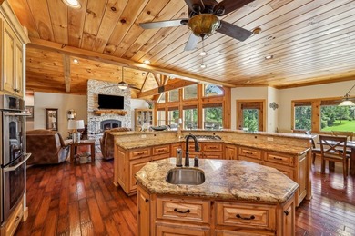 Experience luxury living in this stunning 3 bedroom, 3 full & 2 - photo 18