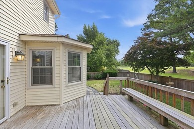 Spacious 4 Br, 2 1/2 bath colonial style single family home at - photo 7