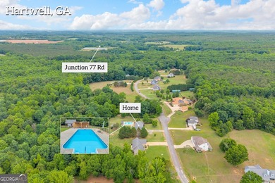 SALTWATER POOL just in time for Summer! Enjoy your everyday - photo 32