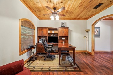 Experience luxury living in this stunning 3 bedroom, 3 full & 2 - photo 34