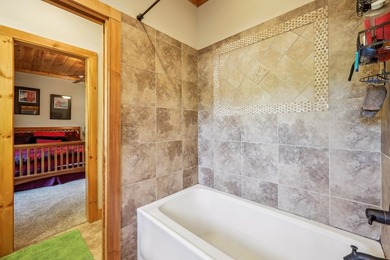Experience luxury living in this stunning 3 bedroom, 3 full & 2 - photo 38
