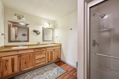 Experience luxury living in this stunning 3 bedroom, 3 full & 2 - photo 48