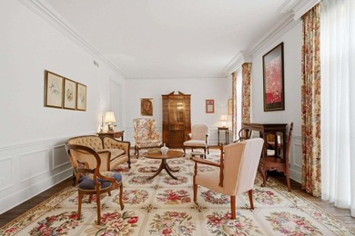 Gulf Breeze proper is one of the most sought-after addresses on - photo 12