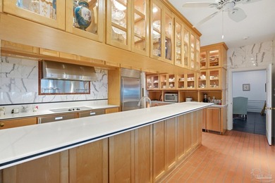 Gulf Breeze proper is one of the most sought-after addresses on - photo 15