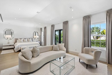 NEW PHOTOS COMING! COMPLETELY REIMAGINED! Chic in-town, ocean - photo 21