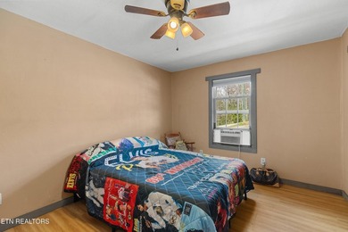 BACK ON THE MARKET, NO FAULT TO THE SELLER, Escape to your own - photo 24