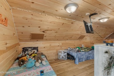 BACK ON THE MARKET, NO FAULT TO THE SELLER, Escape to your own - photo 34