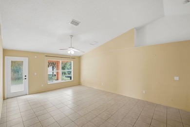 Spacious 4-bedroom, 3-bath home ideally located just minutes - photo 5