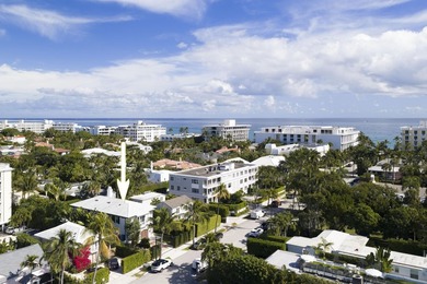 NEW PHOTOS COMING! COMPLETELY REIMAGINED! Chic in-town, ocean - photo 35