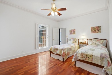 Gulf Breeze proper is one of the most sought-after addresses on - photo 42