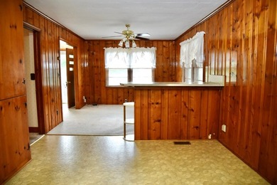 Welcome to small-town living at its best in charming Calhoun - photo 6