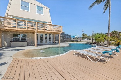 (private lake, pond, creek) Home For Sale in St. James City Florida