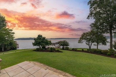 Exceptional Main Lake Waterfront Estate on Two Premier Lots! - photo 4